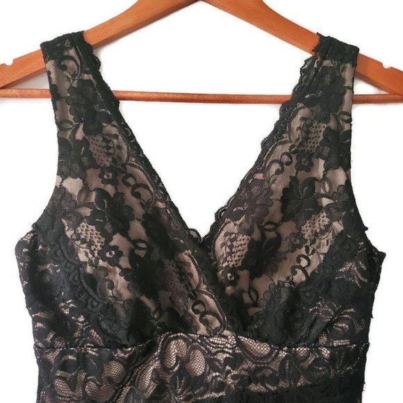 Windsor Women’s Black Scallop Lace Lined Surplice Bodycon Mini Dress Size 9/10 - Picture 9 of 15